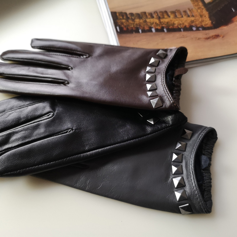 女性のための本革の手袋,絹のような裏地,ショートスタイル,機 - Leather Driving Glove のレビューと価格